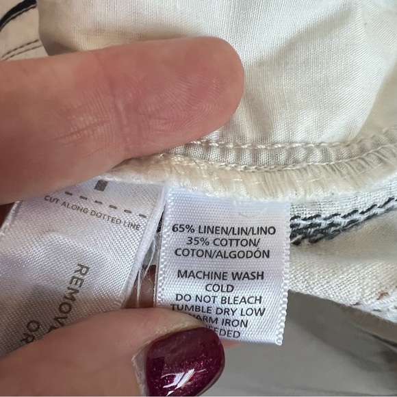 LOFT Ann Taylor Linen Blend Striped Shorts 6 - Picture 7 of 7